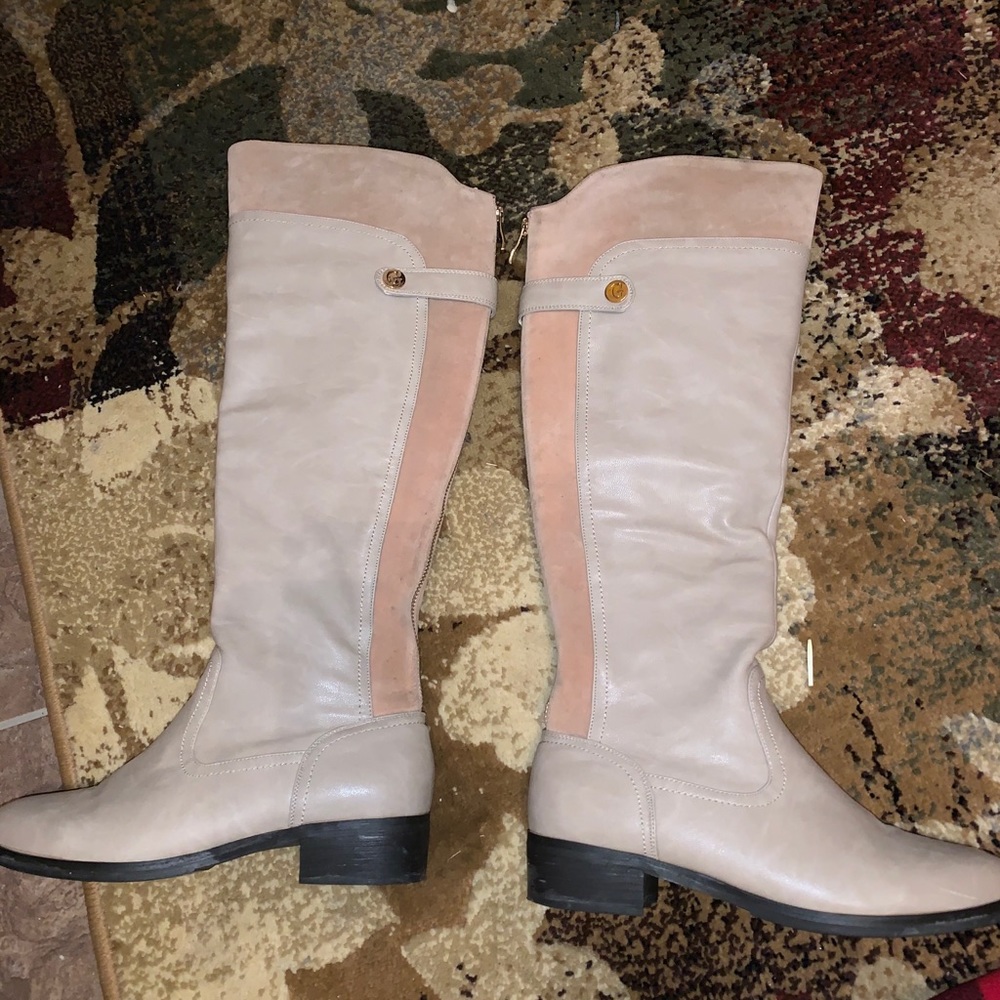Guess tall boots